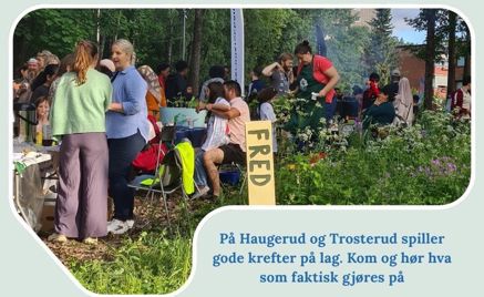 En gruppe mennesker i en hage En gruppe mennesker i en hage